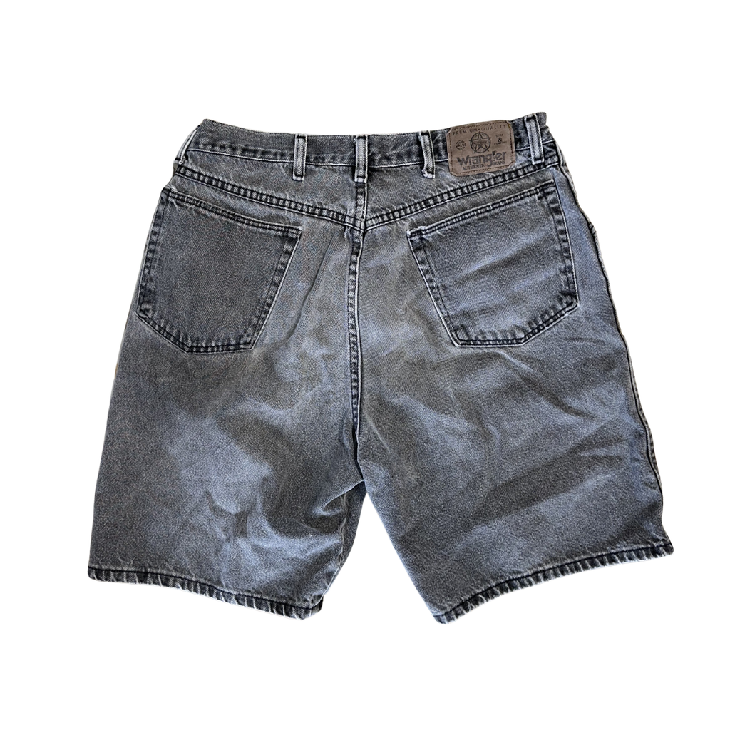 Black washed Denim Wrangrer Jorts