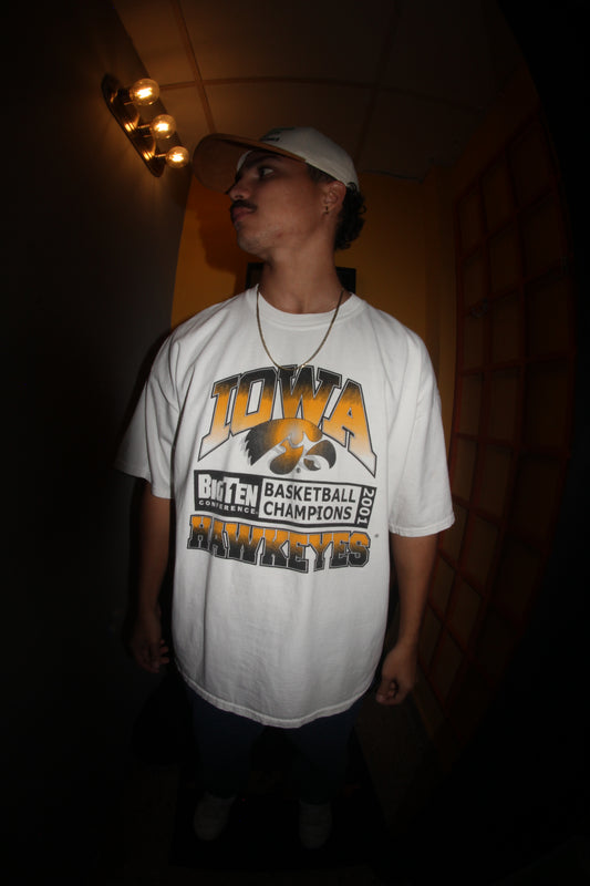 Iowa graphic tee