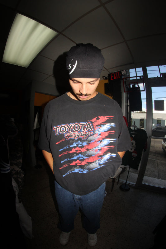 Distresed racing tee