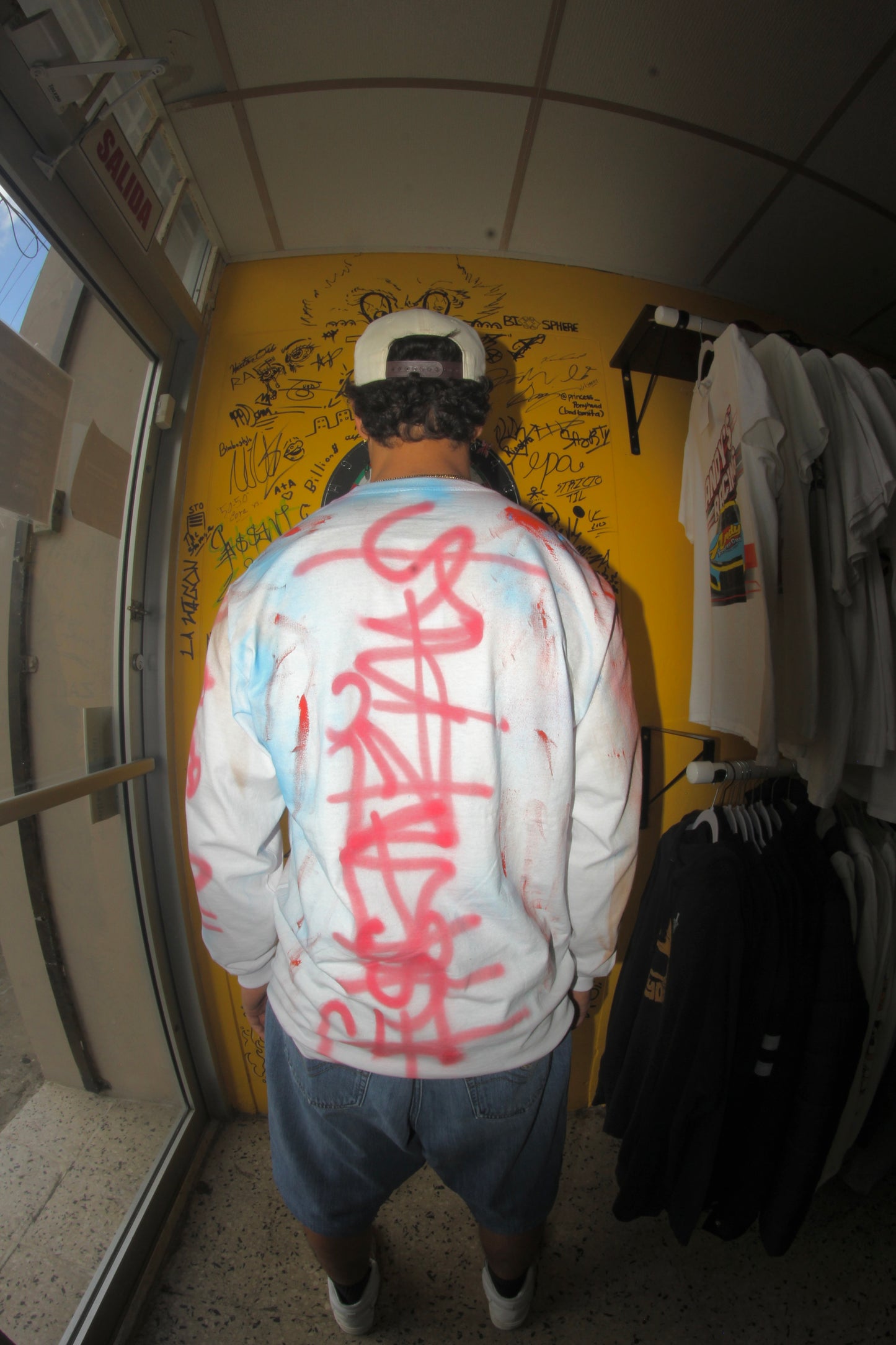 Essentzial Custom oval long sleeve