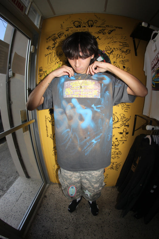 Essentzial exclusive shop custom tee