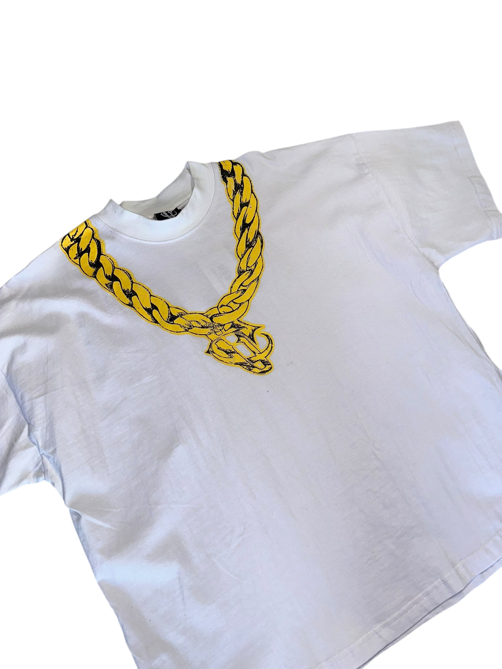 Unmatched gold chain Tee