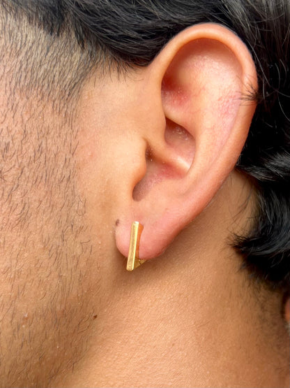 Triángulo Hoop Earrings